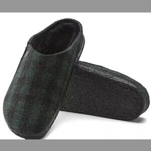EUC Women's Green & Black Plaid Birkenstock Closed Toed Slide Clogs Size 38